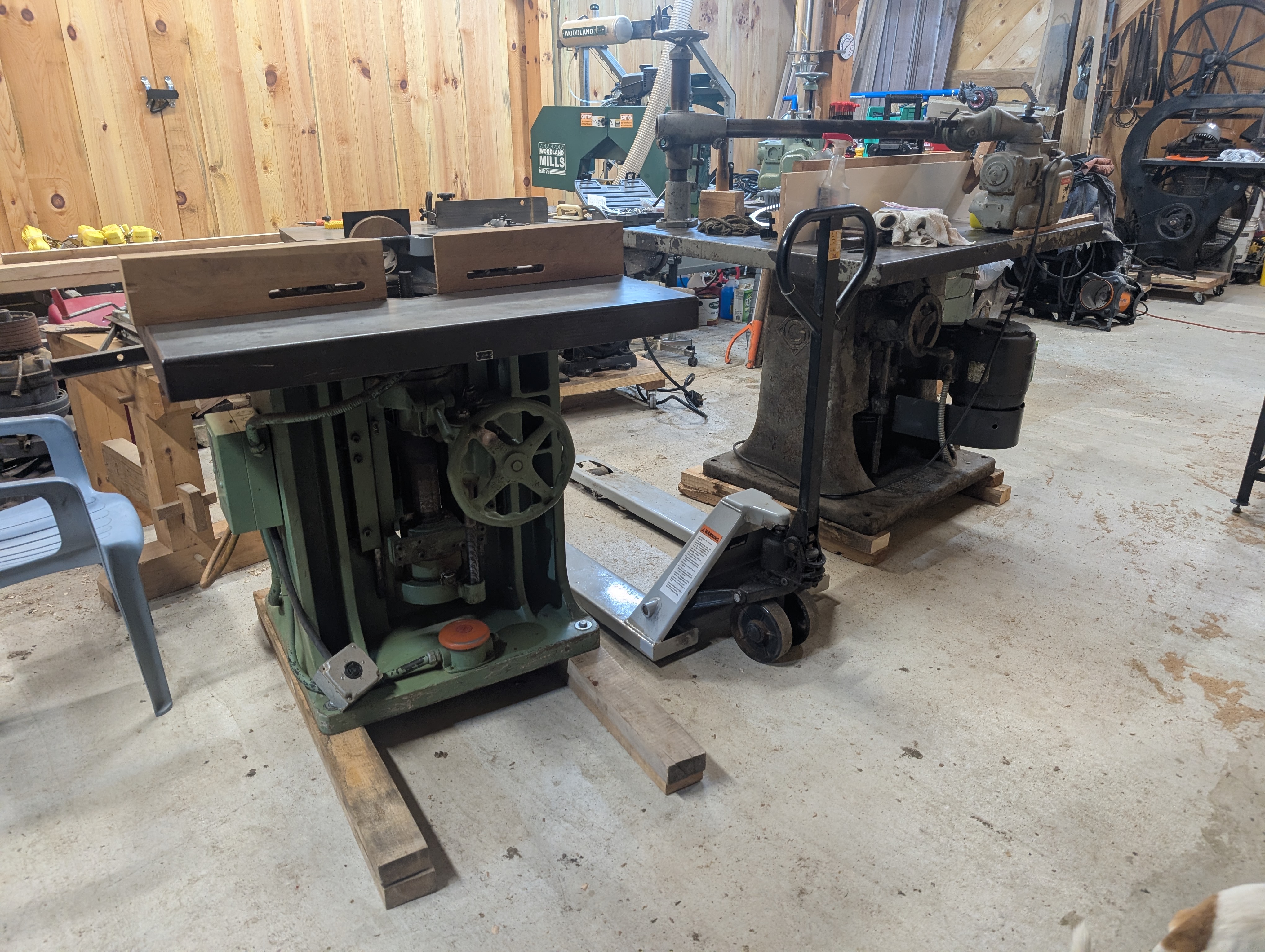 No. 165 Single-Spindle Shaper